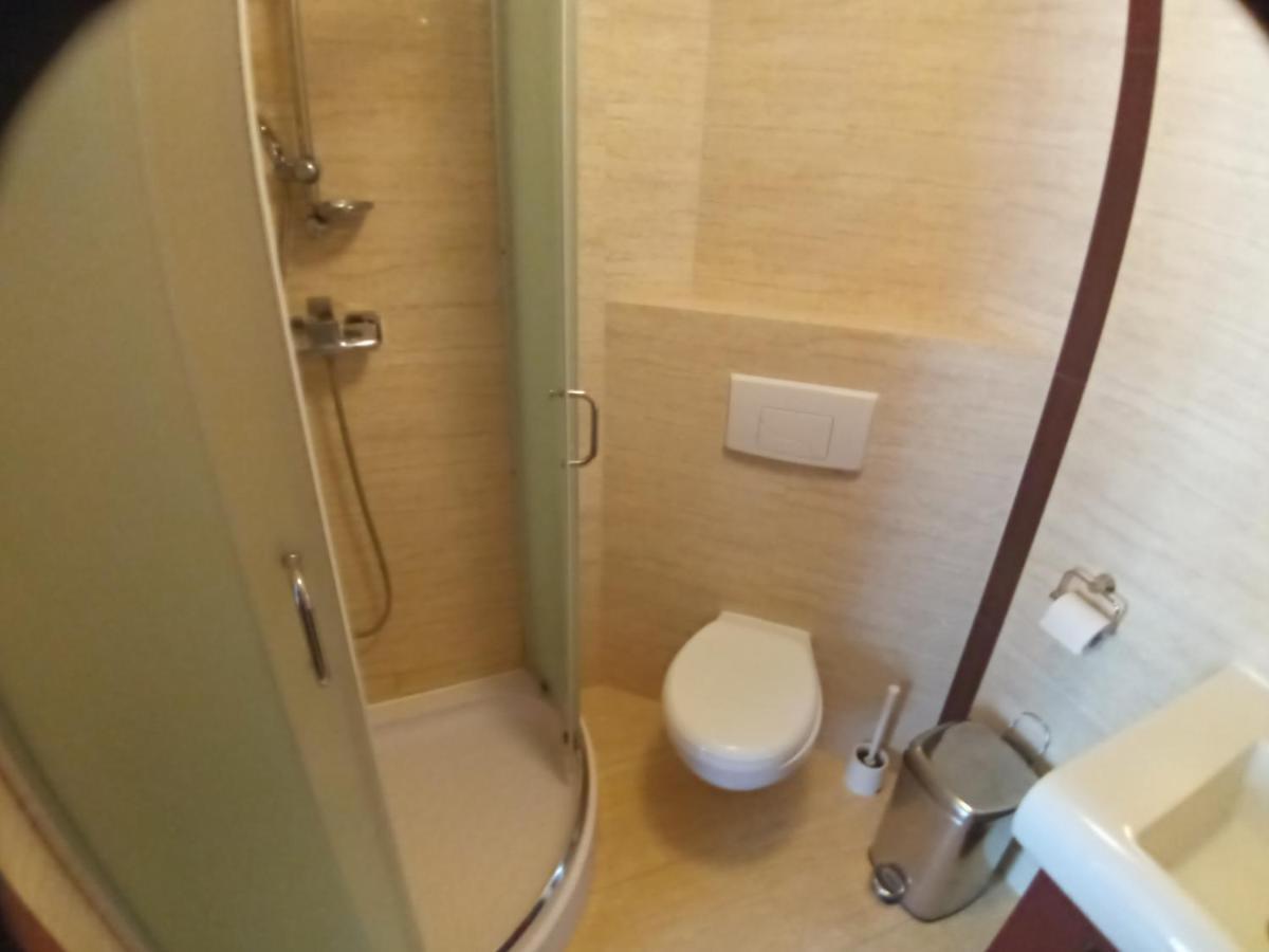 Azzurro Hotel Łukęcin Eksteriør billede